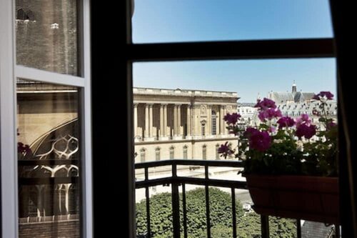 Гостиница Hôtel de la Place du Louvre в Париже