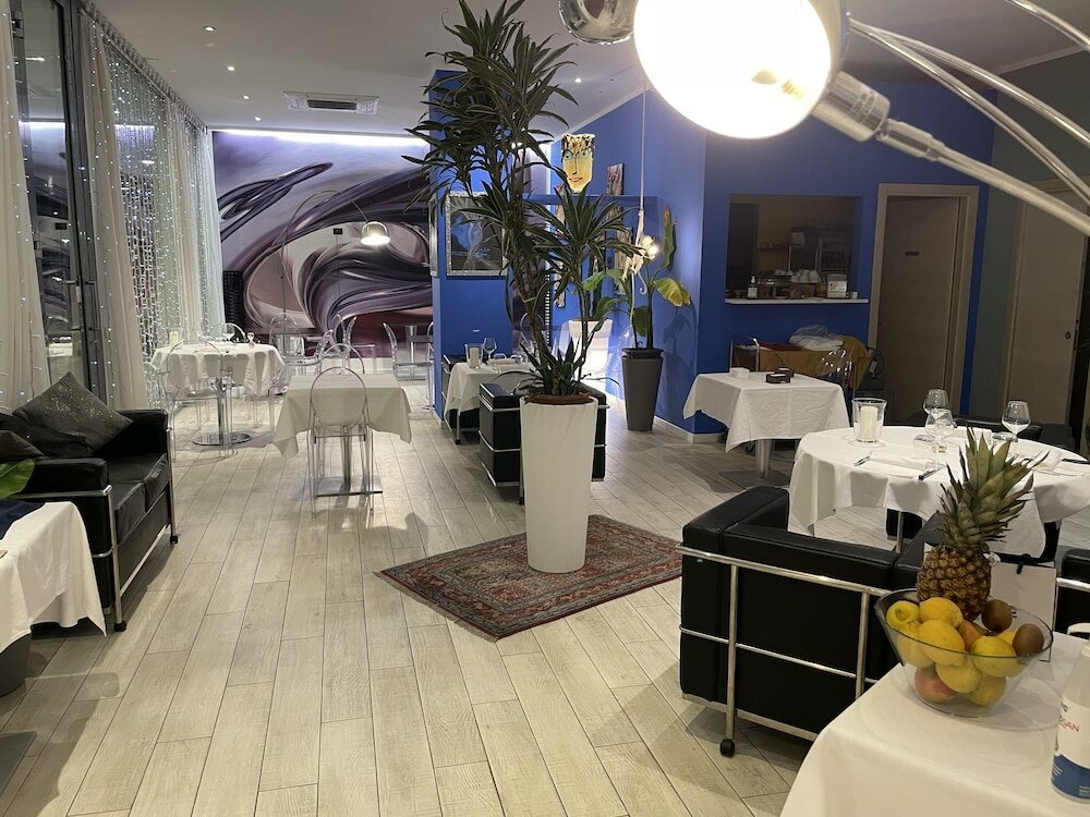 Фото Blue Shades Aparthotel