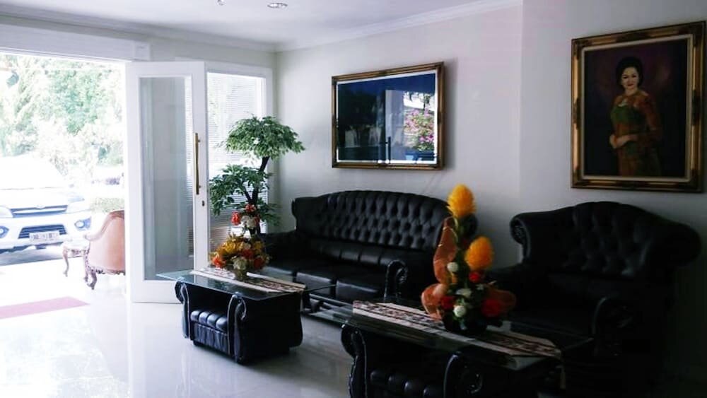 Hotel SofyanInn Srigunting, Bogor, photo