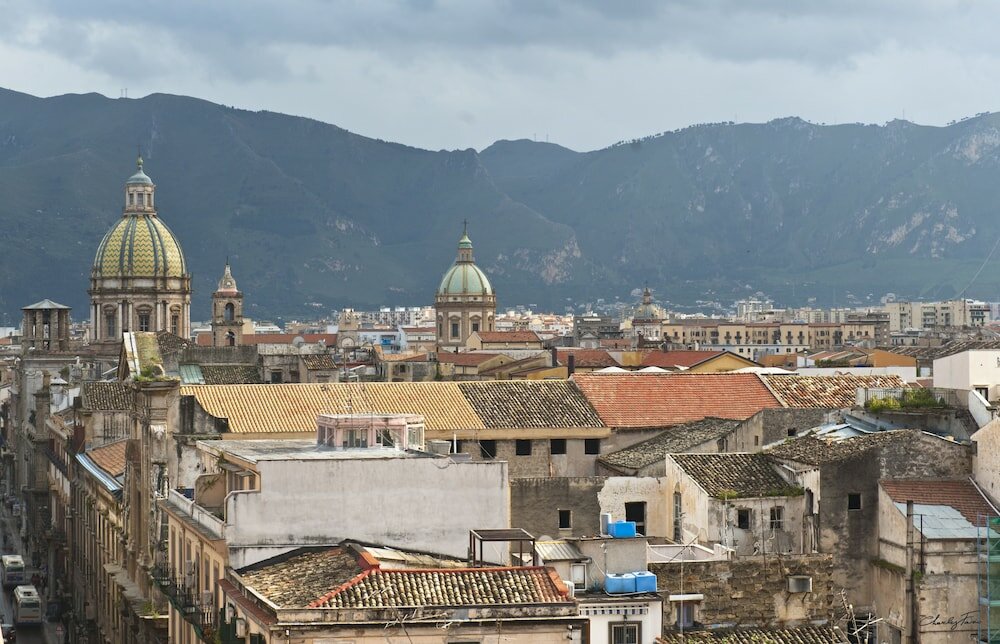 Фото Delle Vittorie Luxury Suites & Rooms