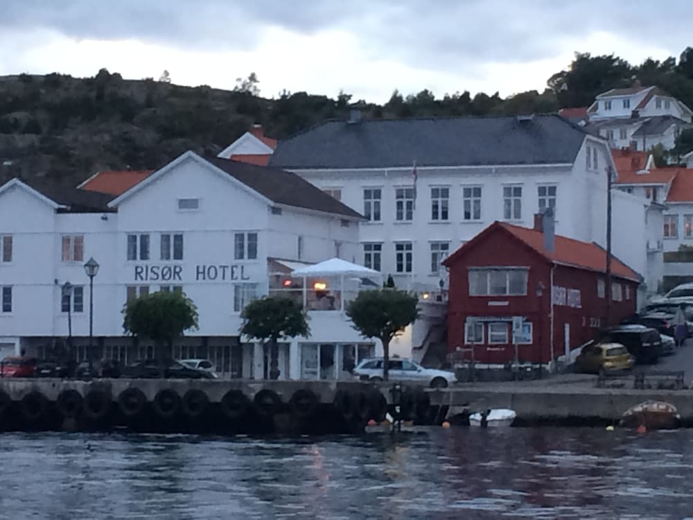 Фото Risør Hotel