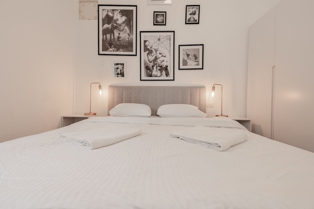 Фото OurPlace Rothschild Allenby by Tie