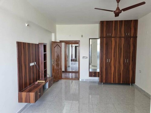 Гостиница Pph Living Kvr Residency