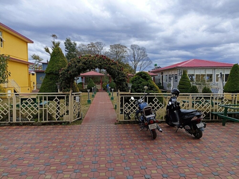 Фото отеля 3