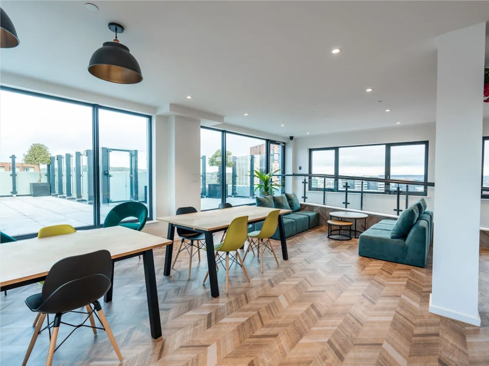 Фото EasyHotel Sheffield