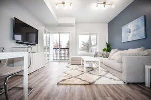 Гостиница Upscale 2 Bedroom Townhouse Near Uofm Ig Field