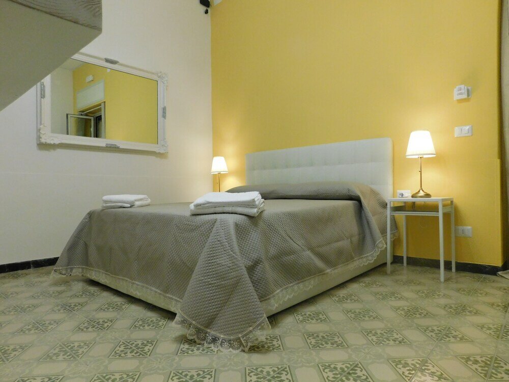 Фото Althea Etna Garden