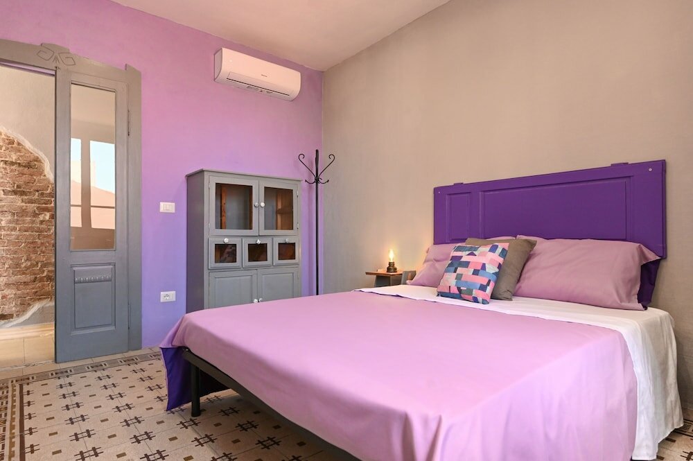 Фото Urban Blue Guest House