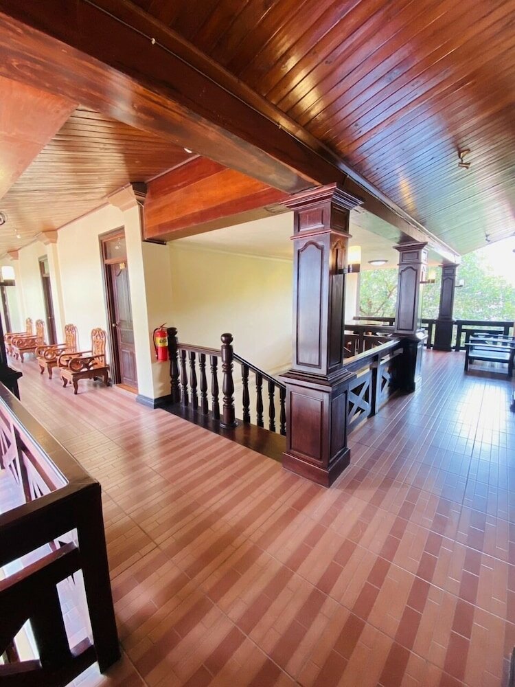 Фото Maison Vongprachan Hotel