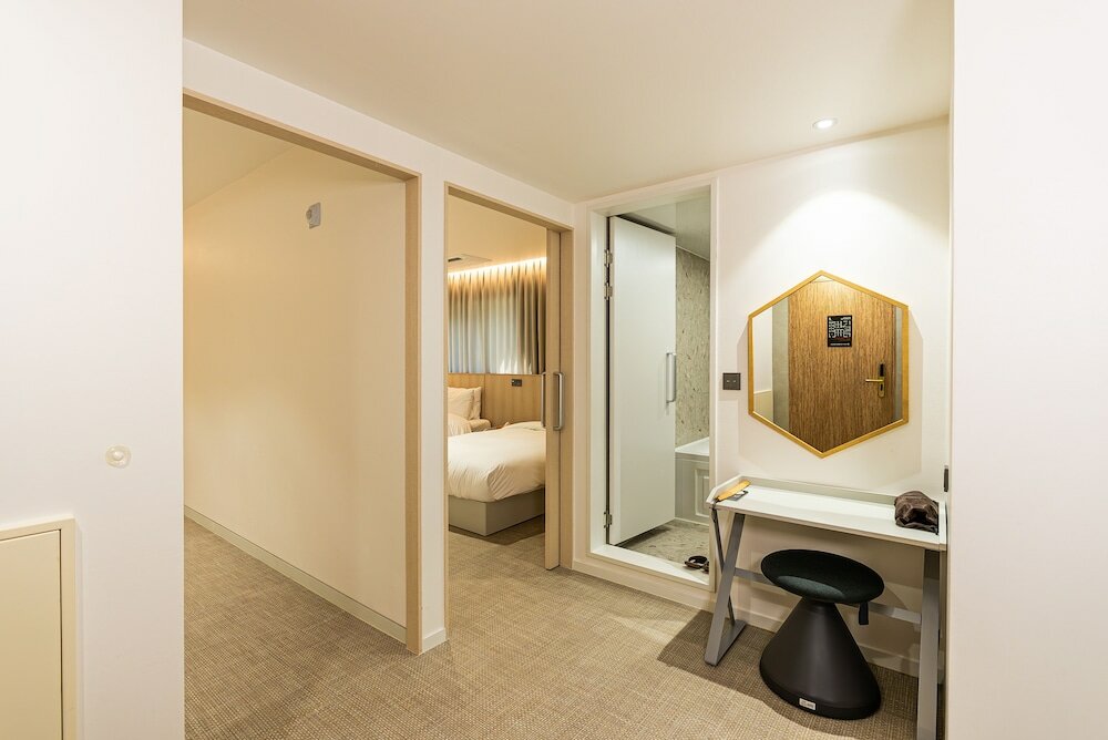 Фото Hotel The Grang Seogwipo