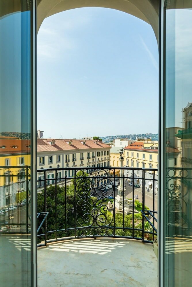 Фото Elegante Appartamento A Piazza Dei Martiri