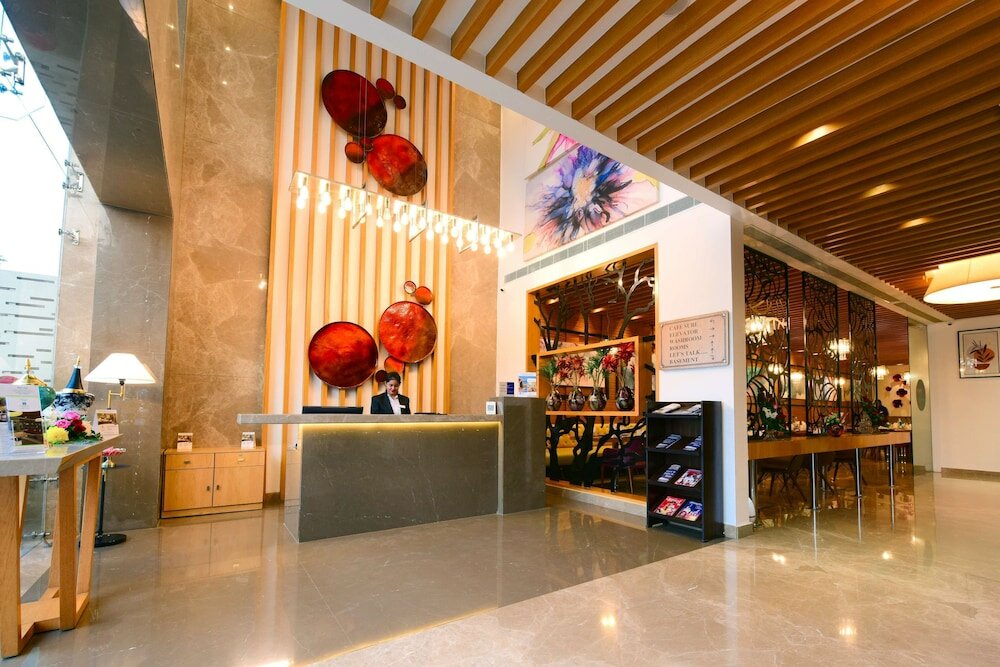 Фото Surestay Hotel by Best Western Model Town Amritsar