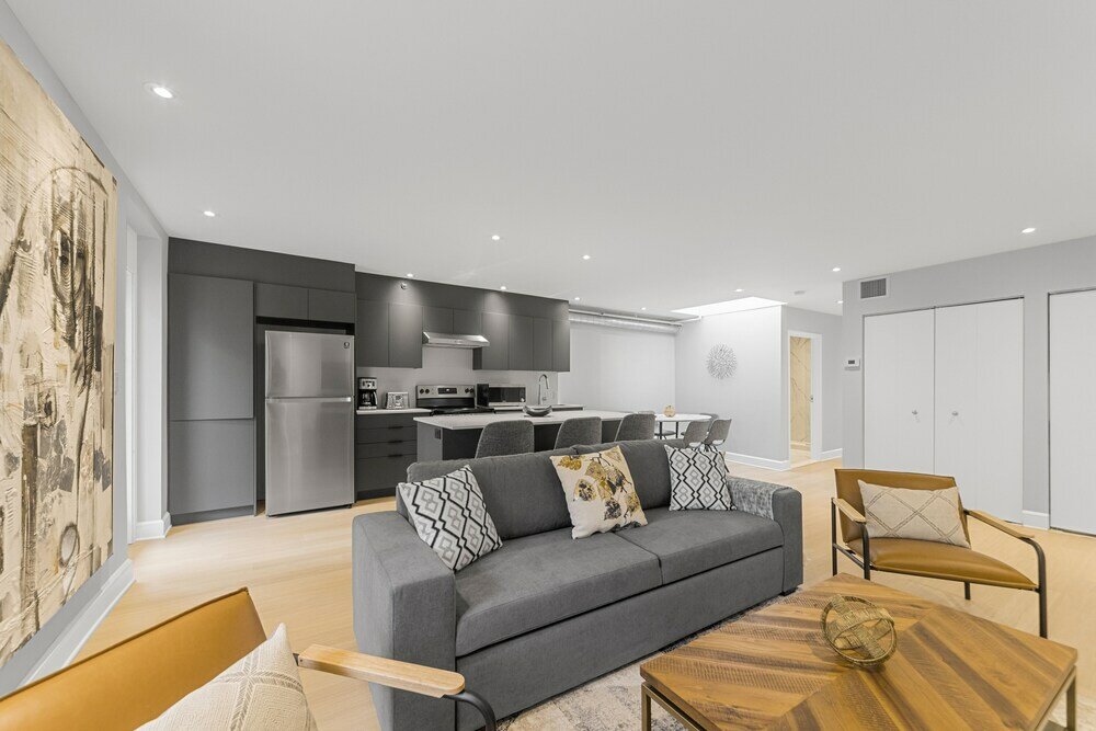 Фото Elegant Suites De La Montagne- Dtwn Mtl