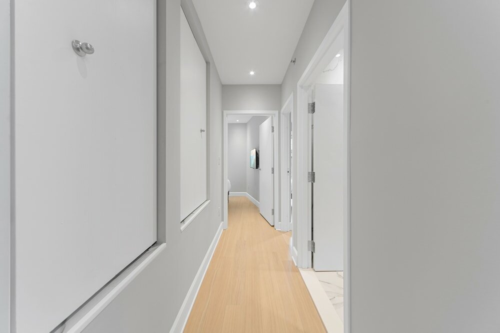 Фото Elegant Suites De La Montagne- Dtwn Mtl