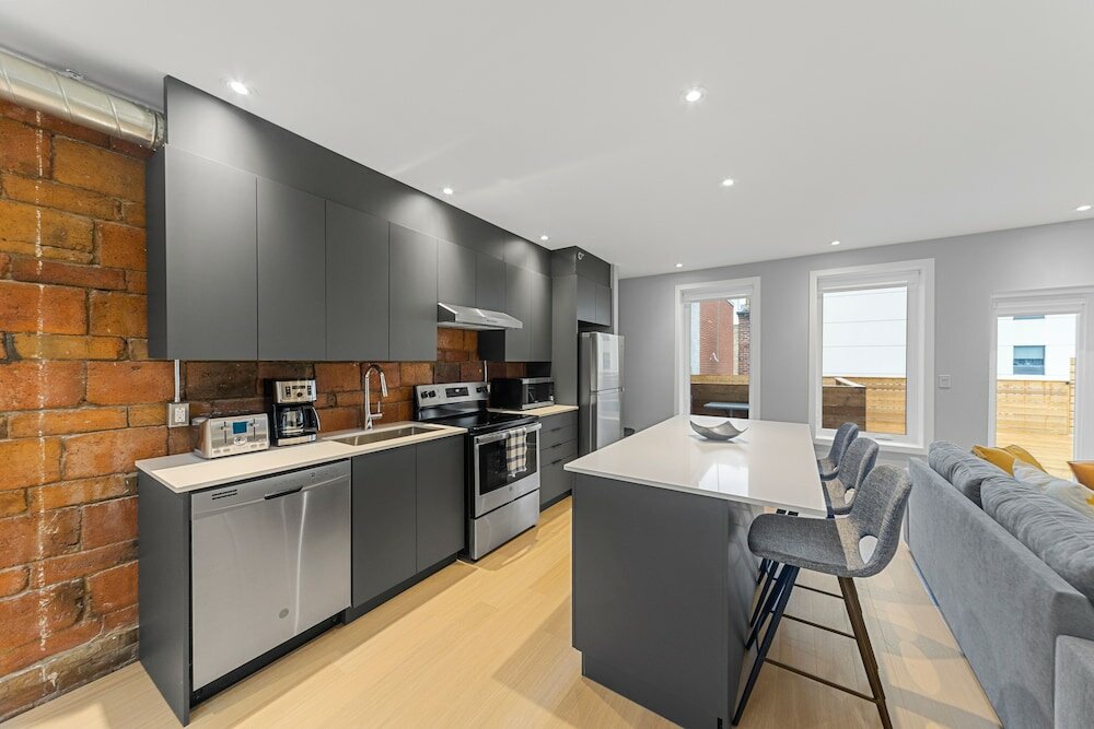 Фото Elegant Suites De La Montagne- Dtwn Mtl