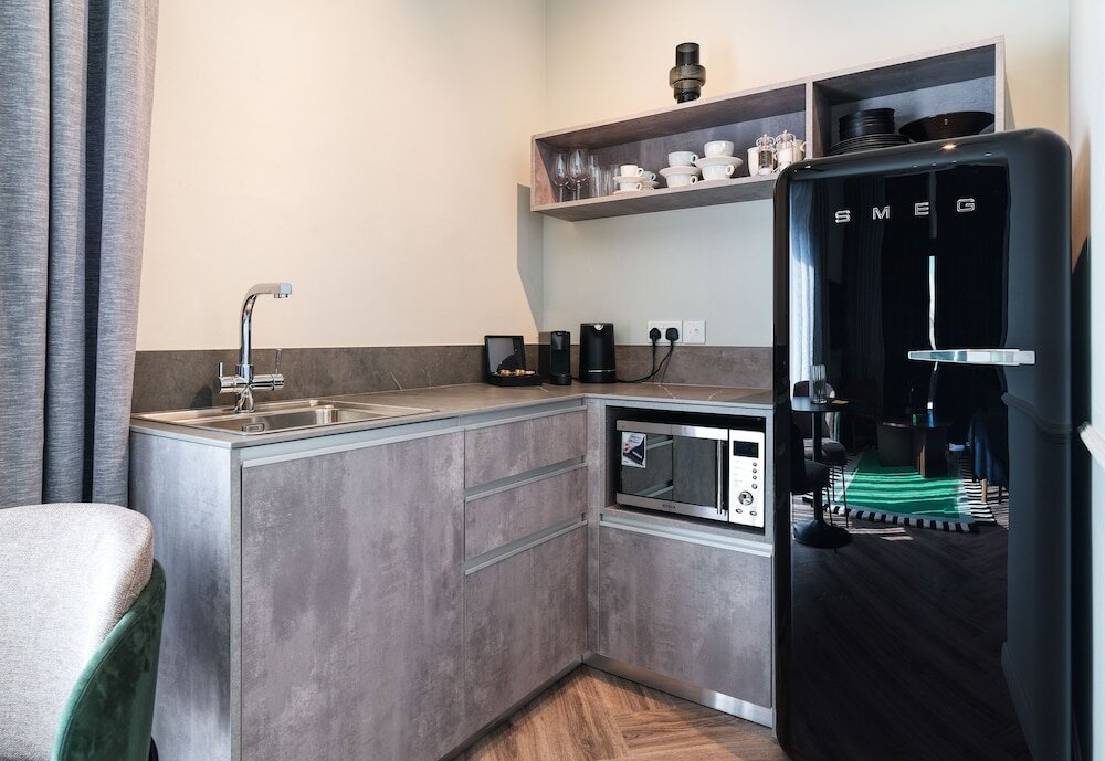 Фото Liv The City Suites