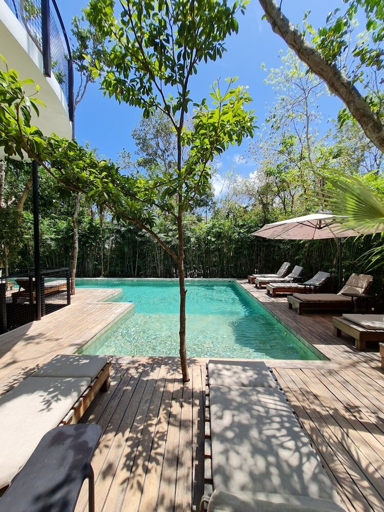 Фото Increíble Townhouse con piscina privada