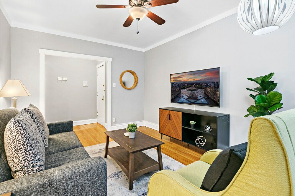 Фото Well equipped 1br in Chicago highlights