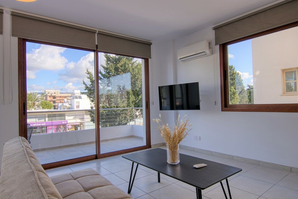 Фото Phaedrus Living City Flat Palas 103