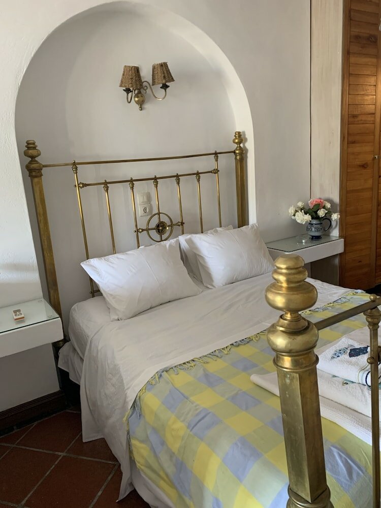 Фото Roditses Beach sea front Apartments