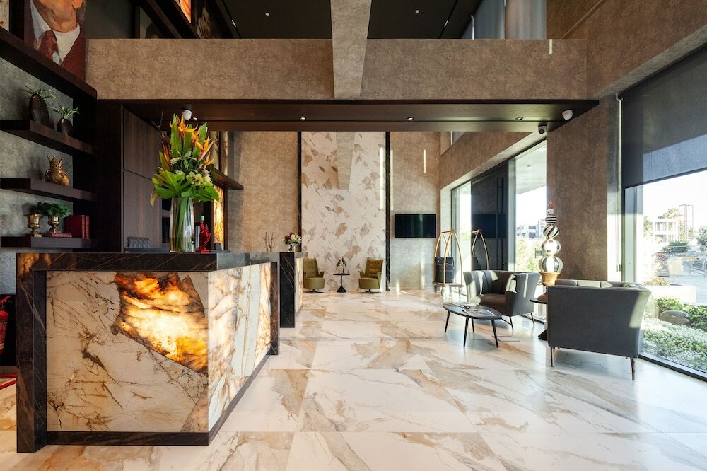 Фото Only Boutique and Suites