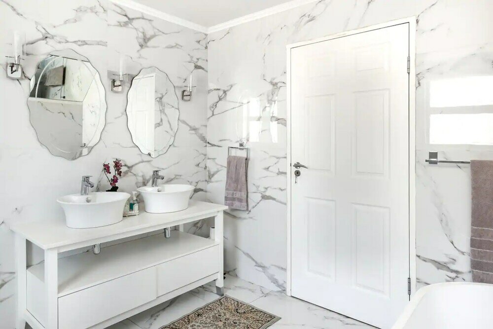 Фото 3 Bedroom Hilltop Home With Spectacular Views