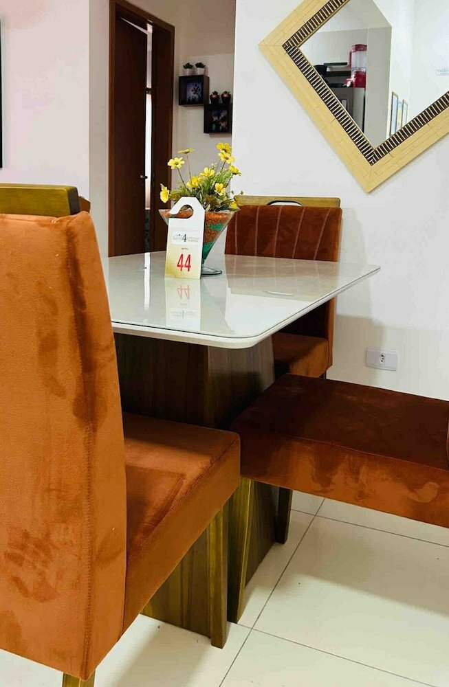 Фото Lindo apto com piscina em Praia Grande