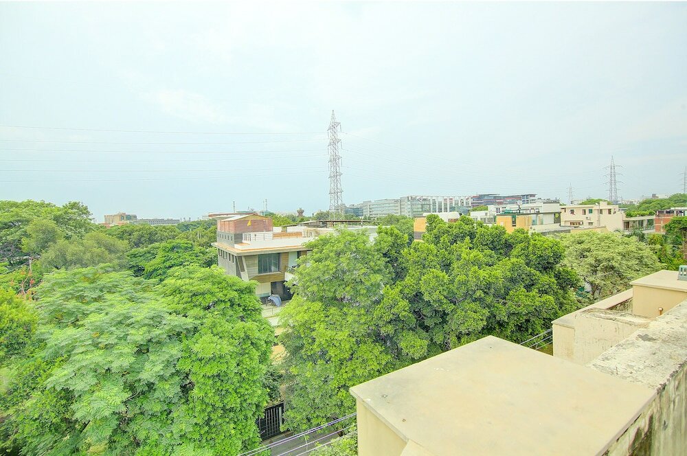 Фото Fabhotel Phoenix Hospitality