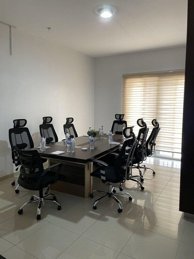 Фото ChrisVirgy Apartments