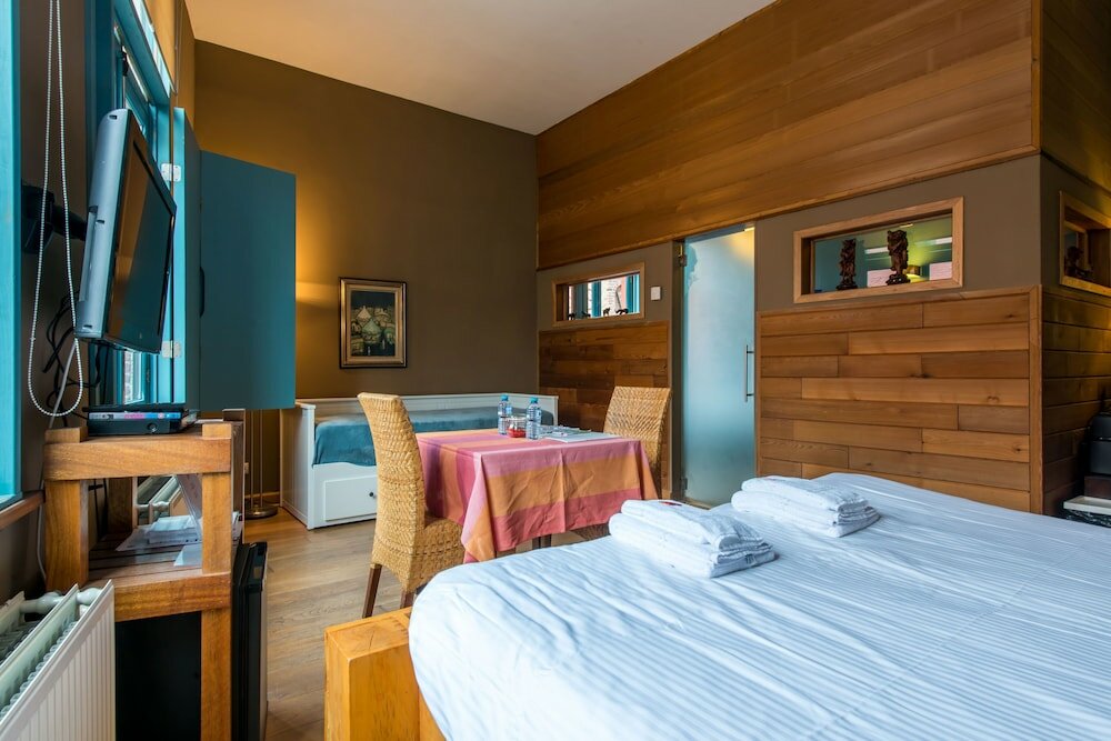 Фото YouStay Bruges i The Cornerhouse i In the heart of the Historic Centre