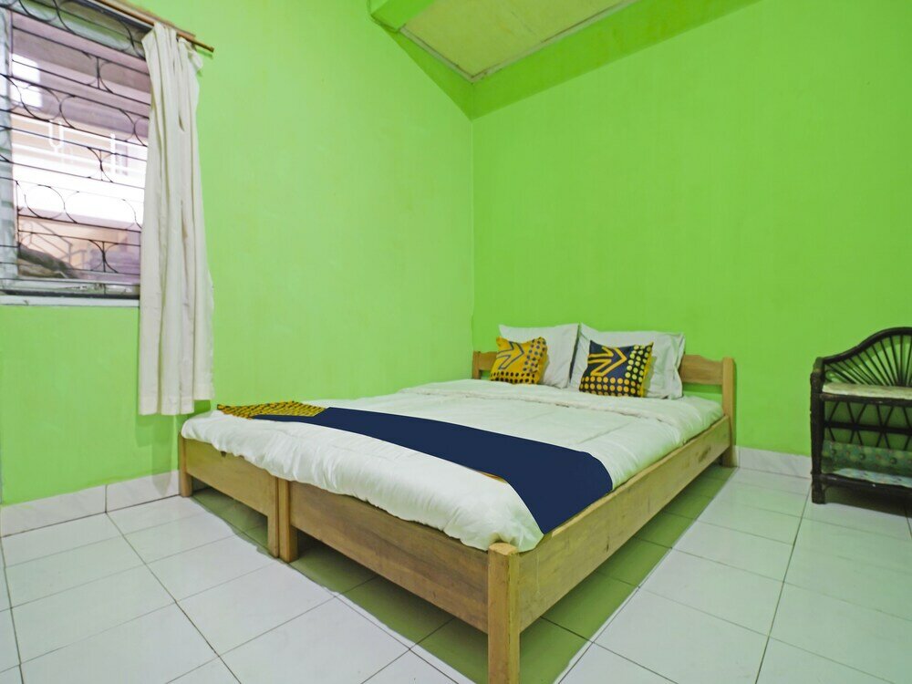 Фото Spot On 91543 Pondok Denki 11