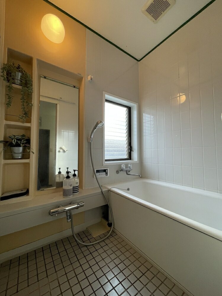 Фото Oak Stay Shibuya 3