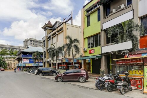 Гостиница Spot On 91879 Emes Jaya Homestay