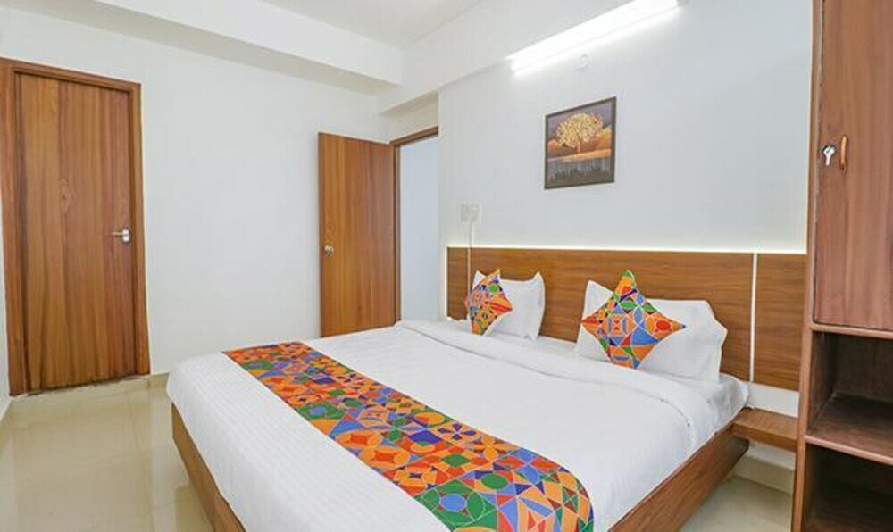 Фото Fabhotel Zeke