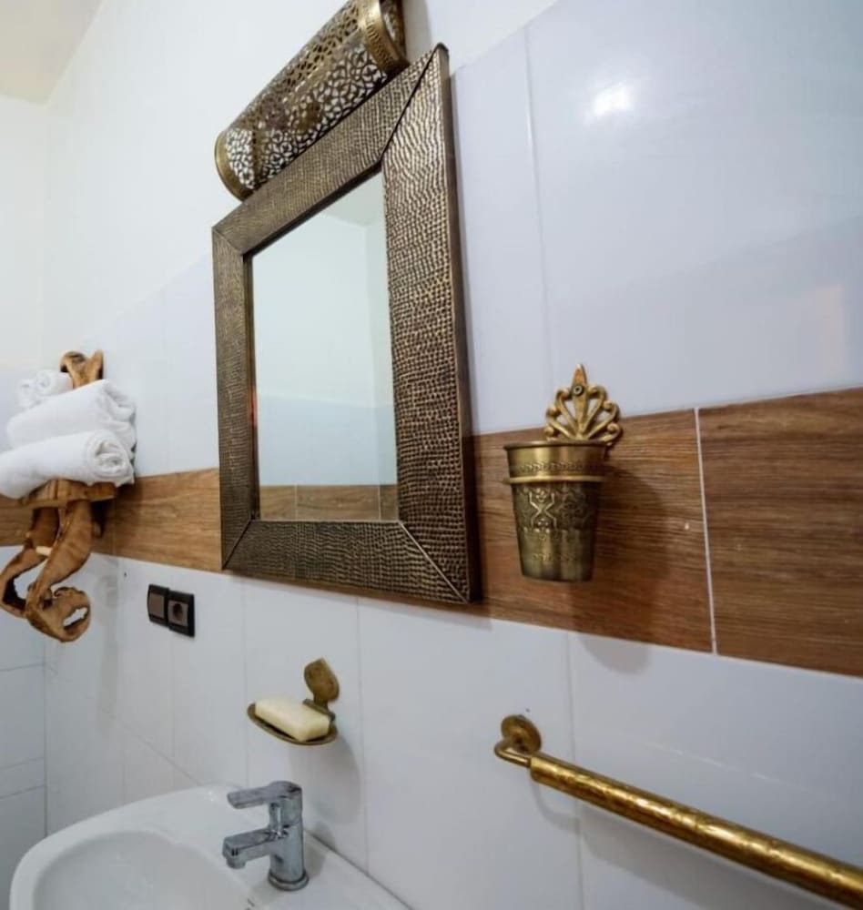 Фото Mount Toubkal Lodge