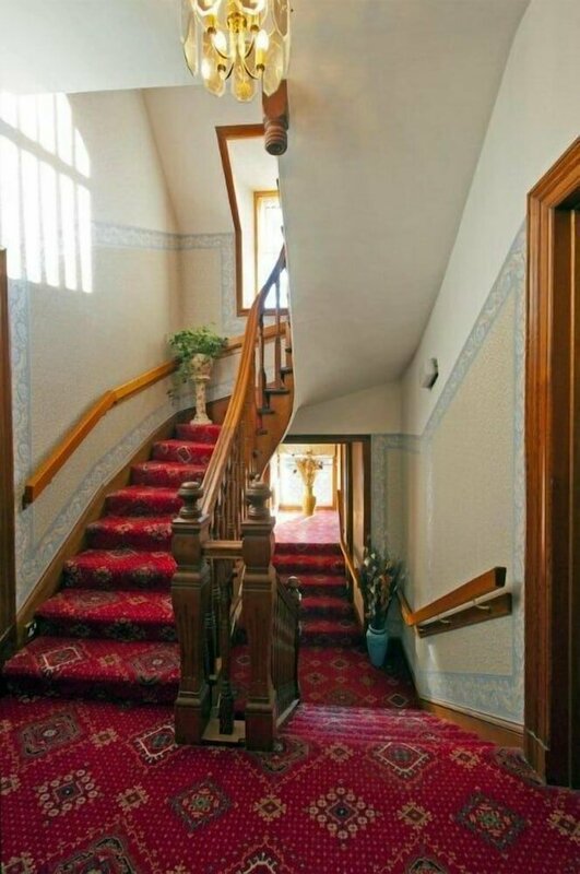 Гостиница Rosemount Hotel