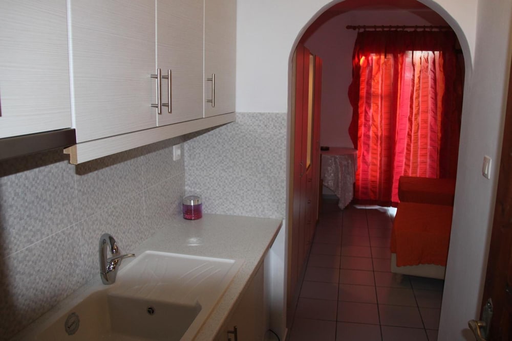 Фото Vaya Zorba Studios