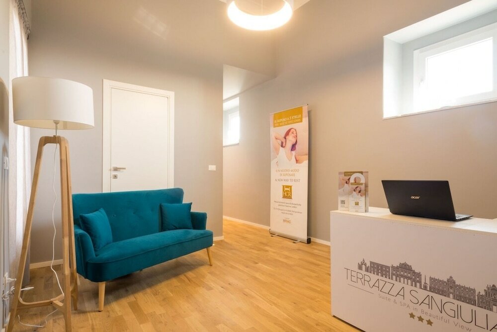 Фото Terrazza Sangiuliano