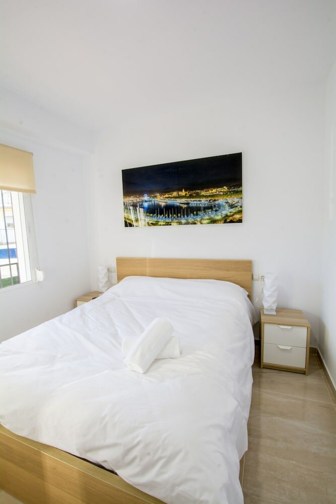 Фото Apartamentos Los Alamos Sardinero