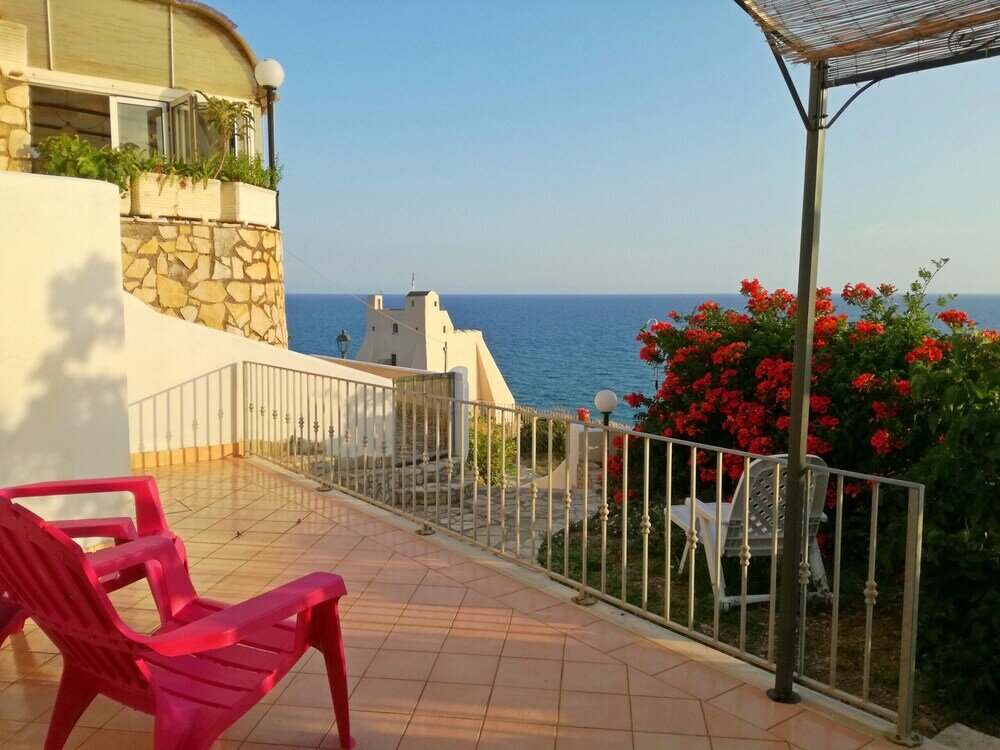 Фото Casa Omero Sperlongaresort