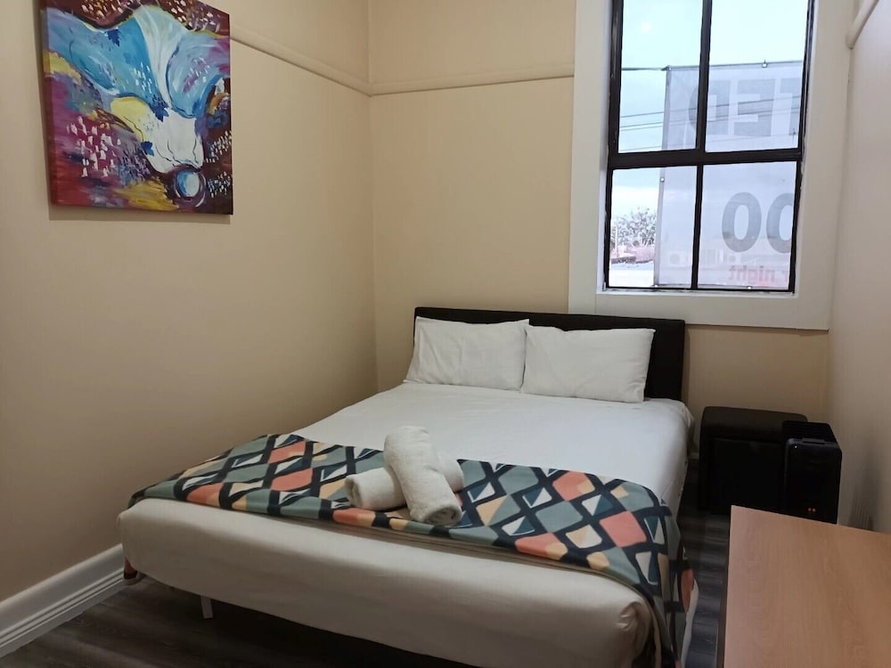 Фото Albion Hotel Motel