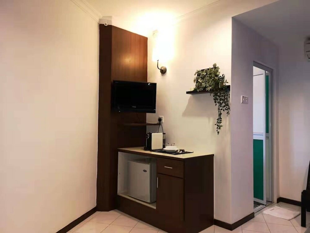 Фото Aurora Court