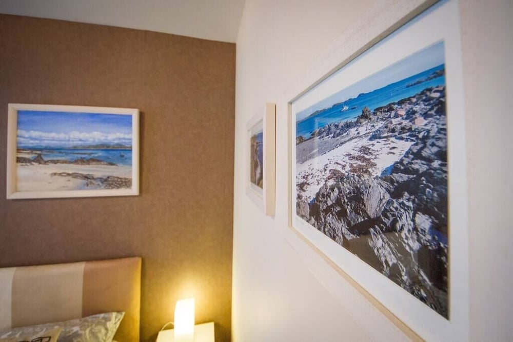 Фото Contemporary Holyrood Apartment