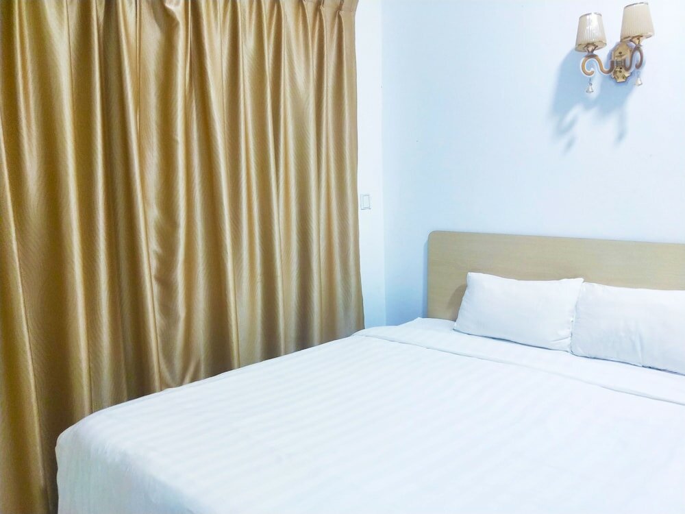 Фото Rujia Hotel