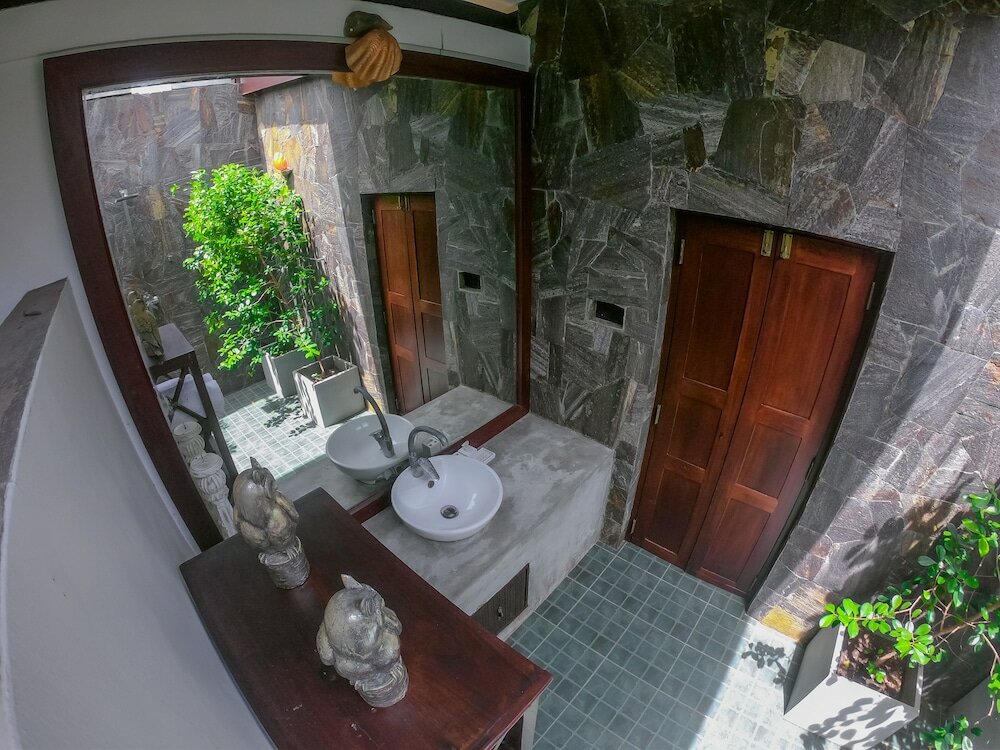 Фото Ovenrose Villa