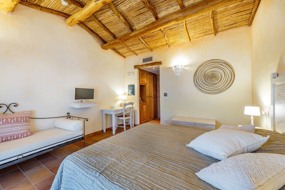 Фото Moma Hotel Cannigione