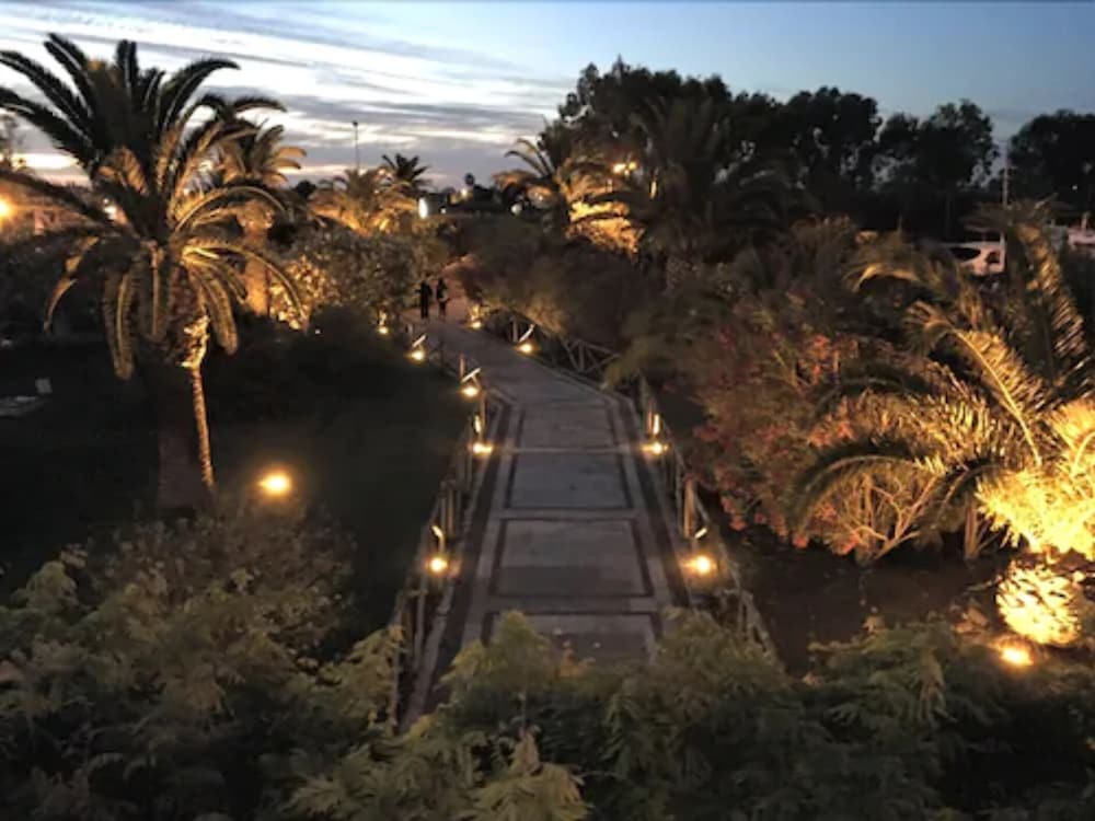 Фото Porto Romano The Marina Resort