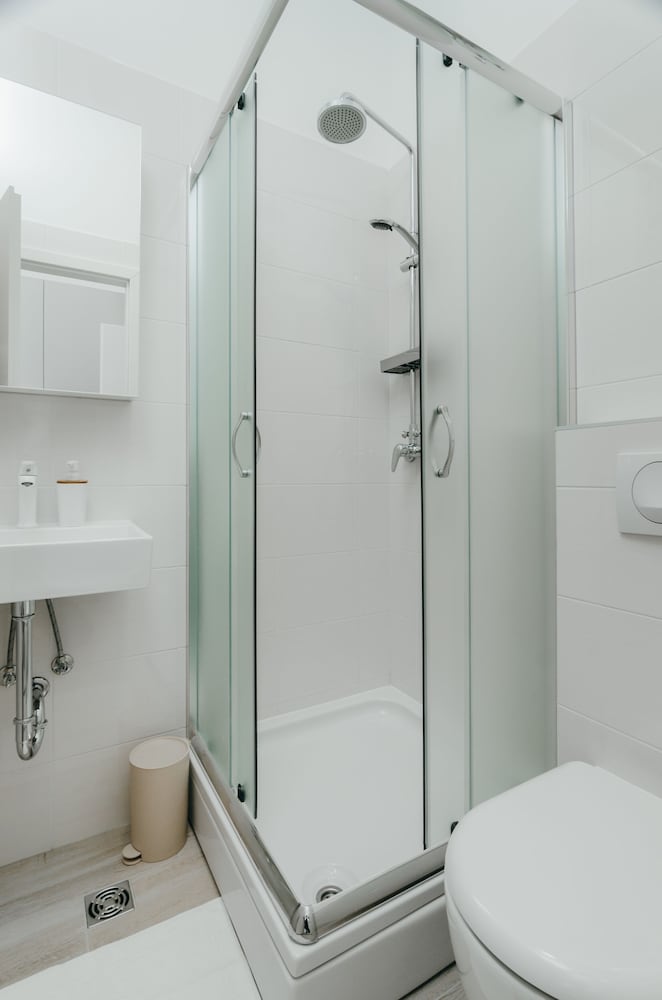 Фото Sia Downtown Apartments