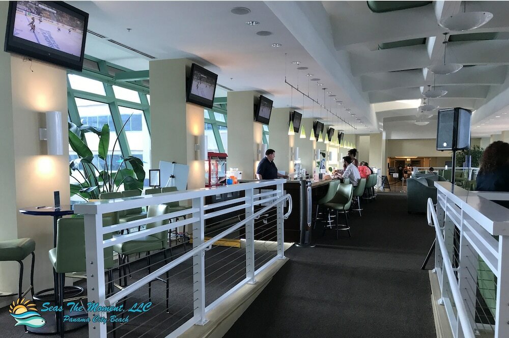 Фото Emerald Beach by Forehand Rentals