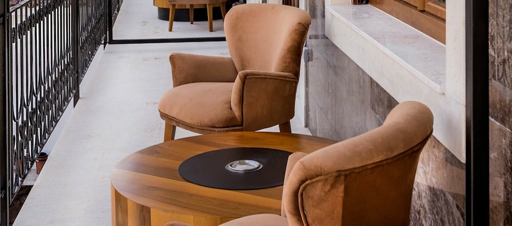 Фото Апарт-Отель Waikiki Tivat